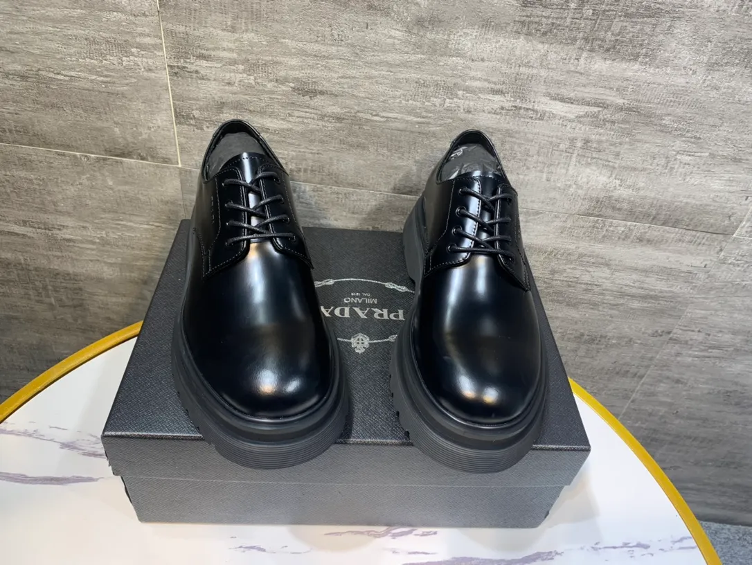 Men's men's shoes 💰760💰 🔥🔥🔥3990prada derby Prada top version thick-soled derby shoes, ken same fabric imported open edge beads, cowhide lining, cowhide feet complete set packaging code number 38-46